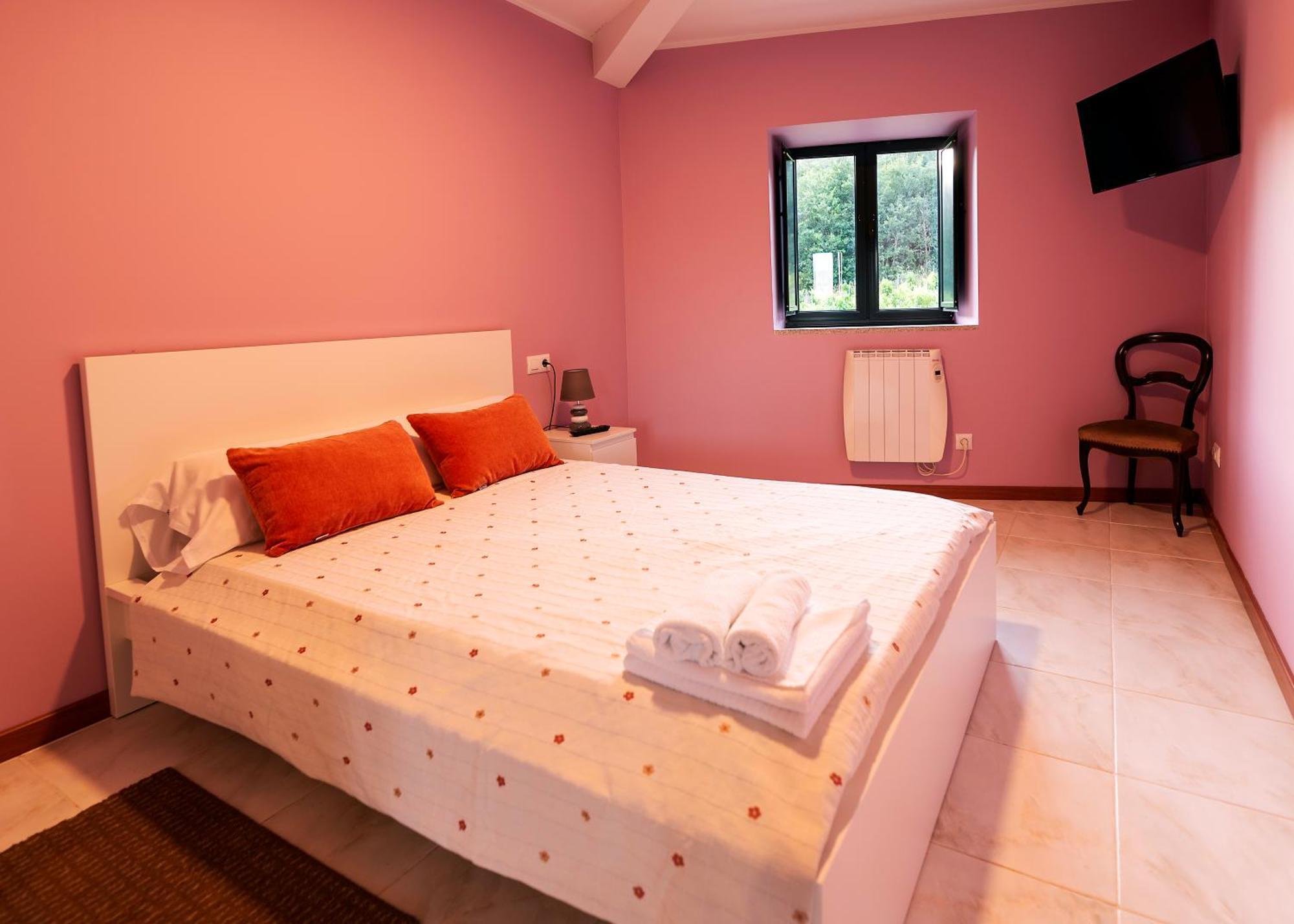 Villa A Bruxina De Toldaos Pantón Esterno foto